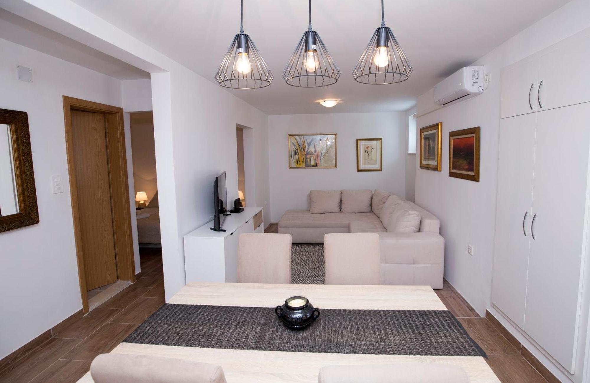 Sweet In Center Apartament Split